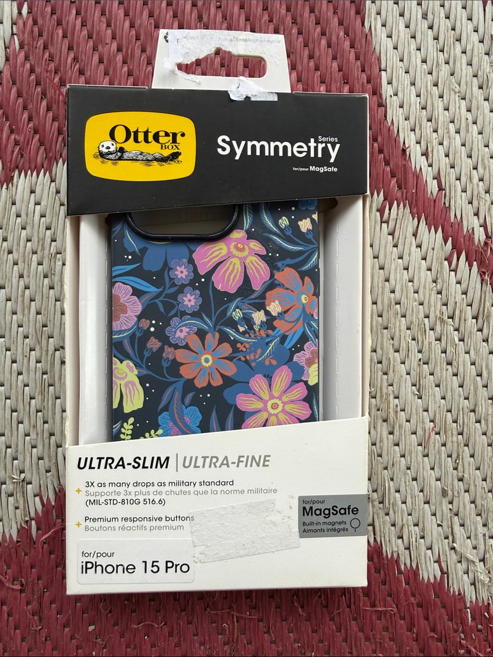 OtterBox Symmetry Floral Case for iPhone 15 Pro - Navy Blue Multi